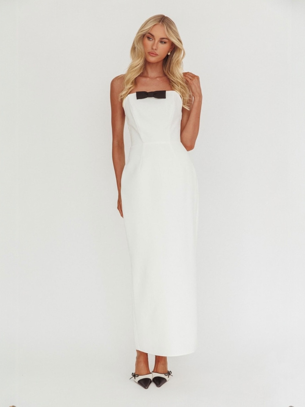 Angel Biba White Strapless Maci with Black Bow Detail Size Small